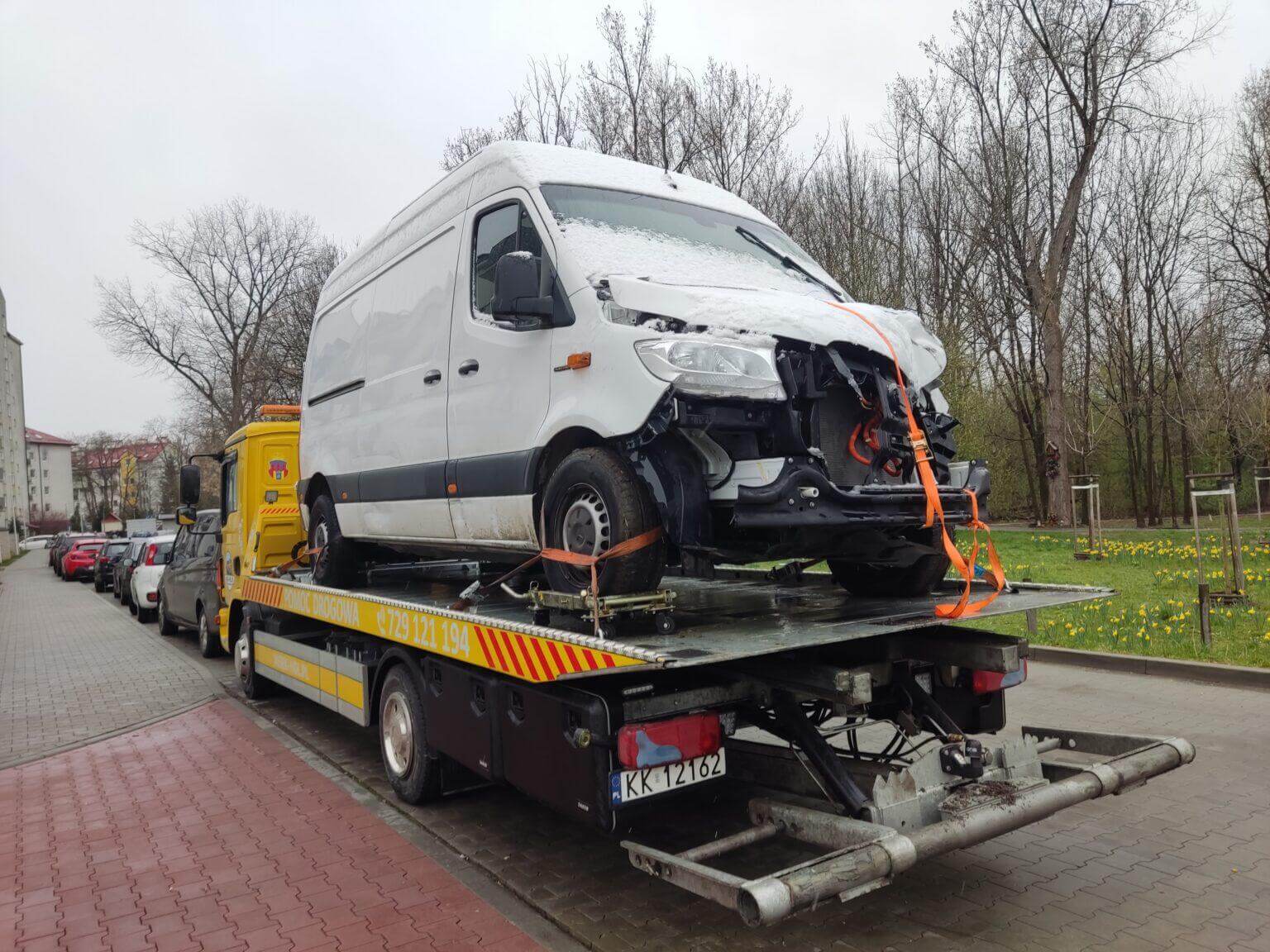 Laweta Kraków Transport pojazdów
